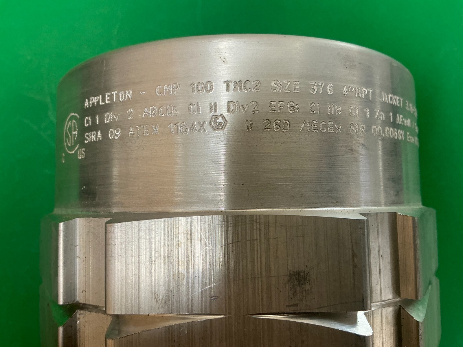 Appleton 4″ N.T.P. Cable Gland. TMC2-400376A conn, aluminum. FOR HAZARDOUS LOC.