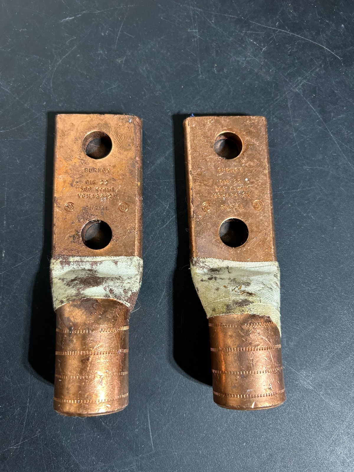2 – BURNDY Compression COPPER grounding lugs YGHA342N 500 kcmil Cu, 2-Hole NEW
