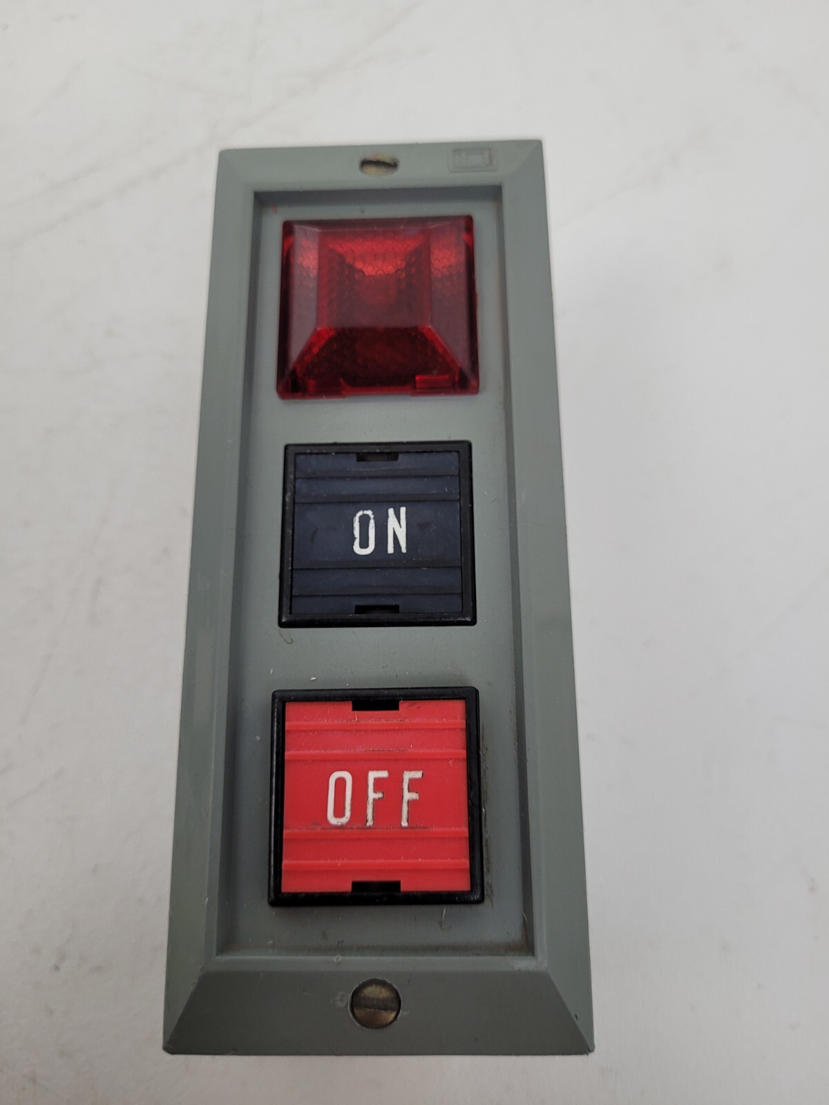 9001BG311 Square D On Off Illuminated Push Button – Next Day Option