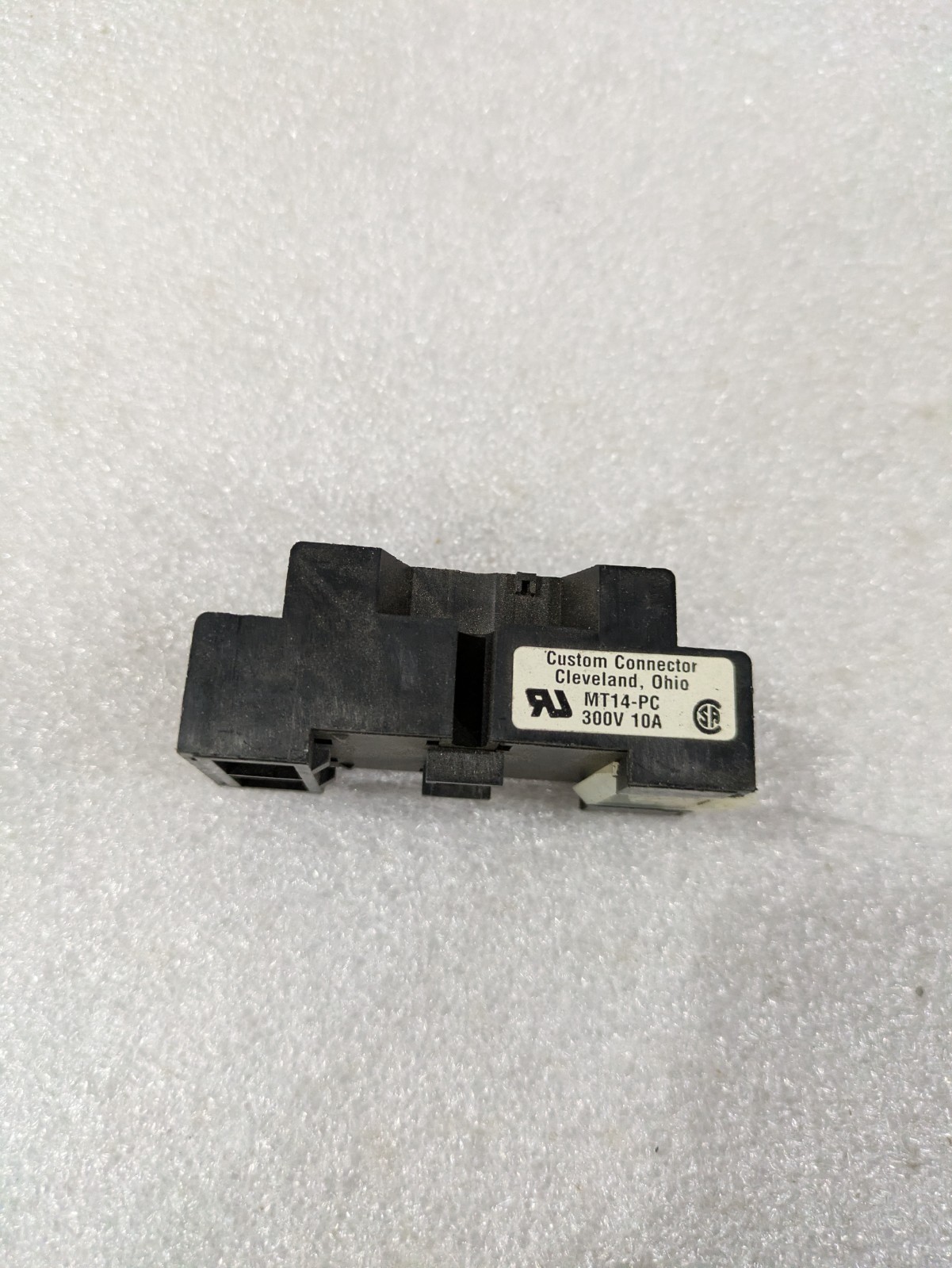 MT14-PC 300V 10A CUTOM CONNECTOR