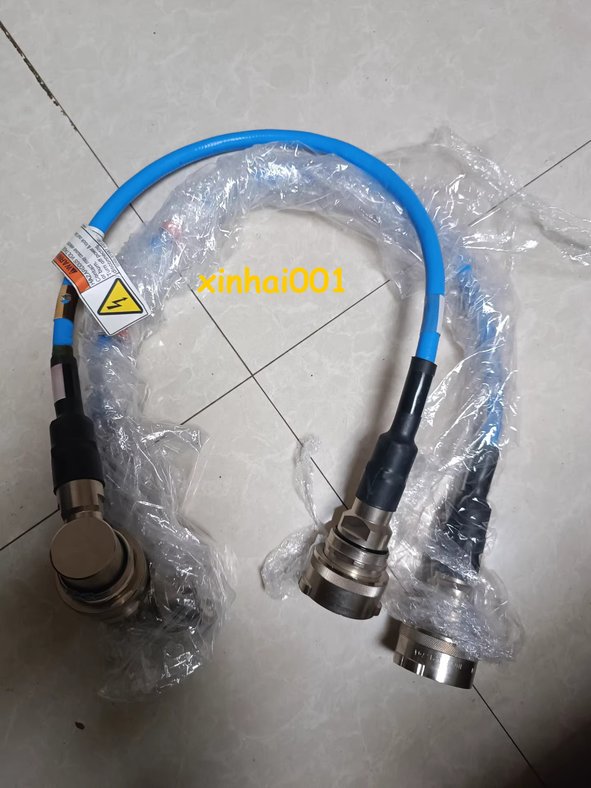 1pcs AMAT Applied Materials 0190-06926 Cable SQS R/A TO
