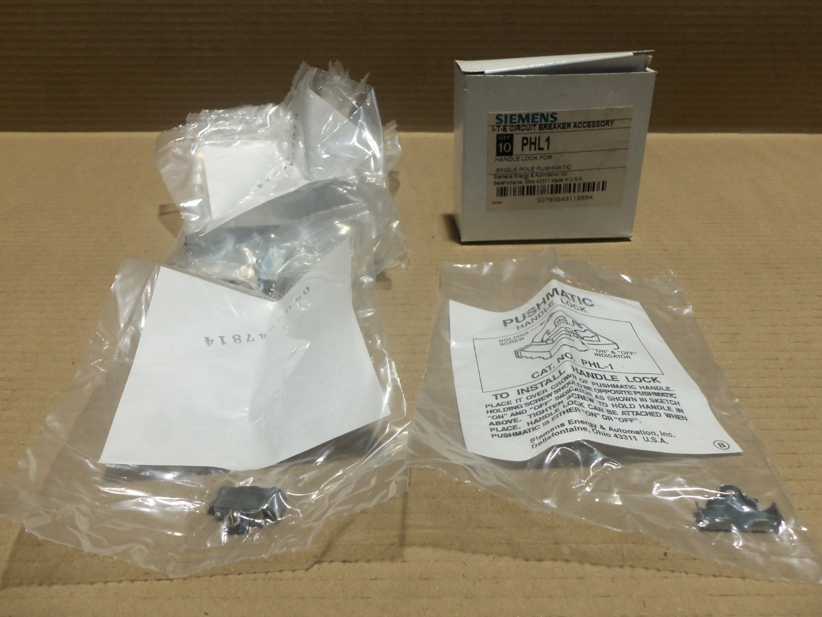 Siemens PHL1 Handle Lock for Pushmatic/ITE Breaker Box of 10 AK