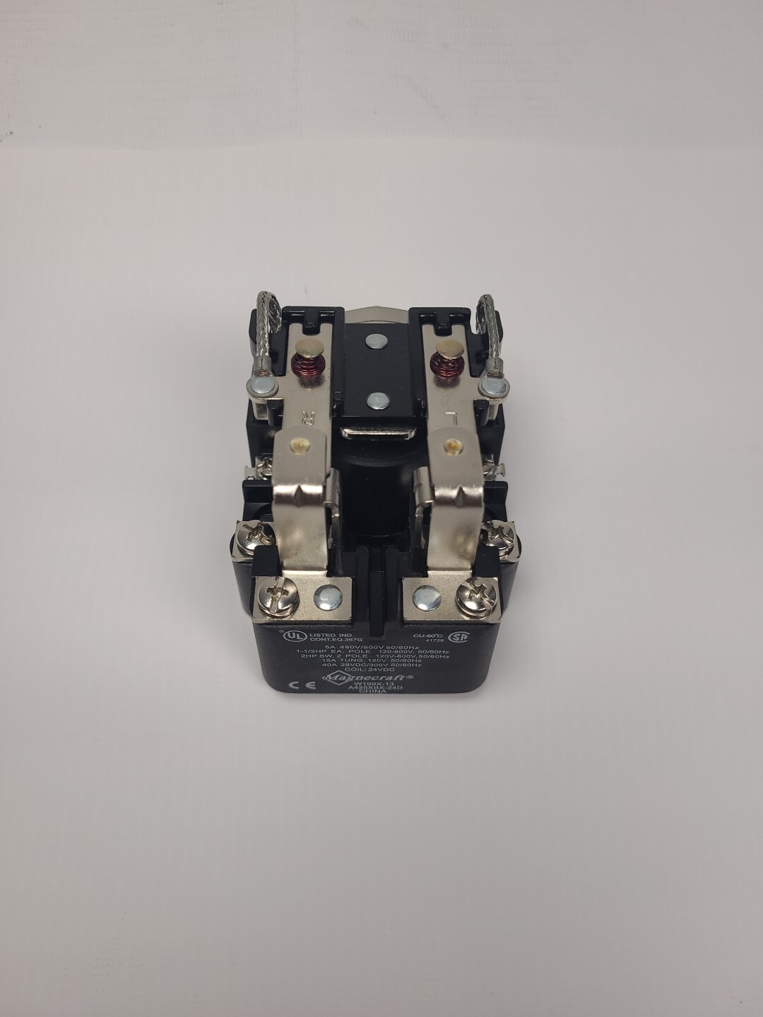 Magnecraft W199X-13 Power Coil Relay 40A 28VDC/300V 50/60Hz