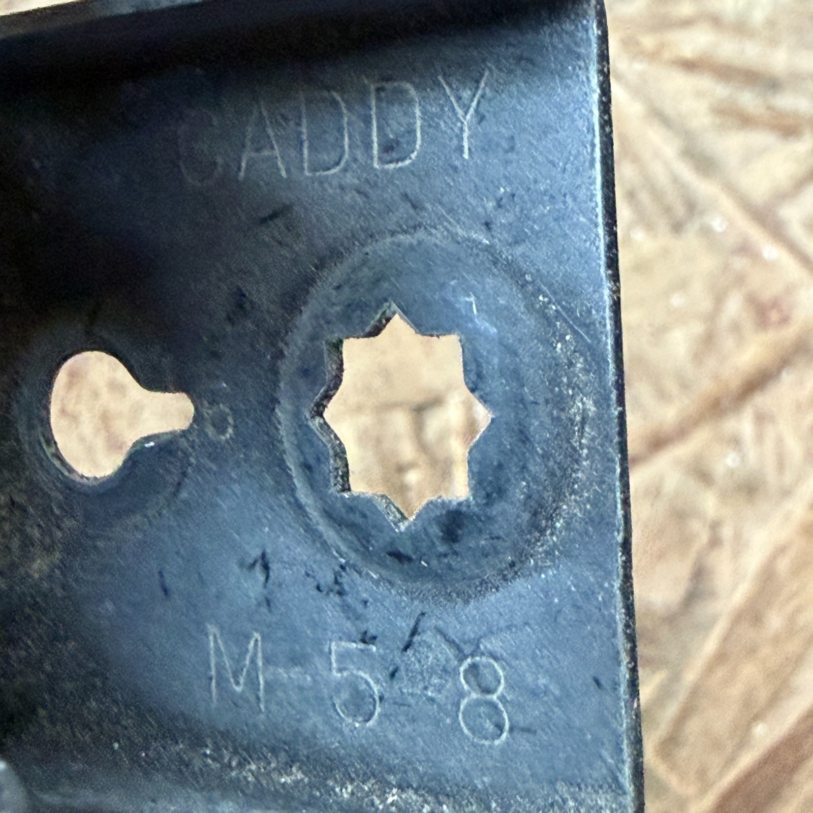 37 Erico Caddy M58 Hammer-On Flange Clip, Bottom Mount, Spring Steel, 5/16″–1/2″