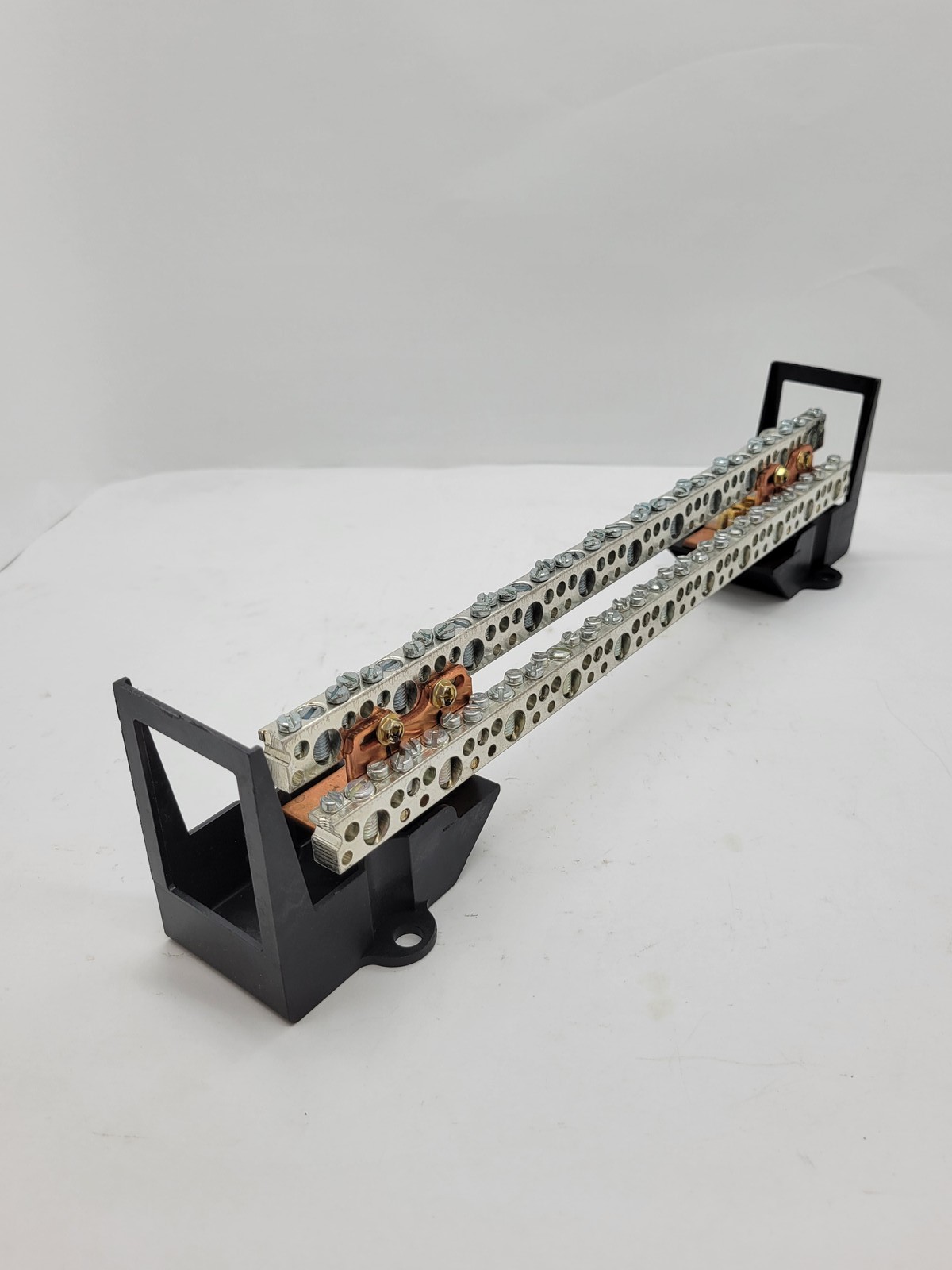 Eaton 1C96649G25 Neutral Ground Bar Kit 900P052H02 R6