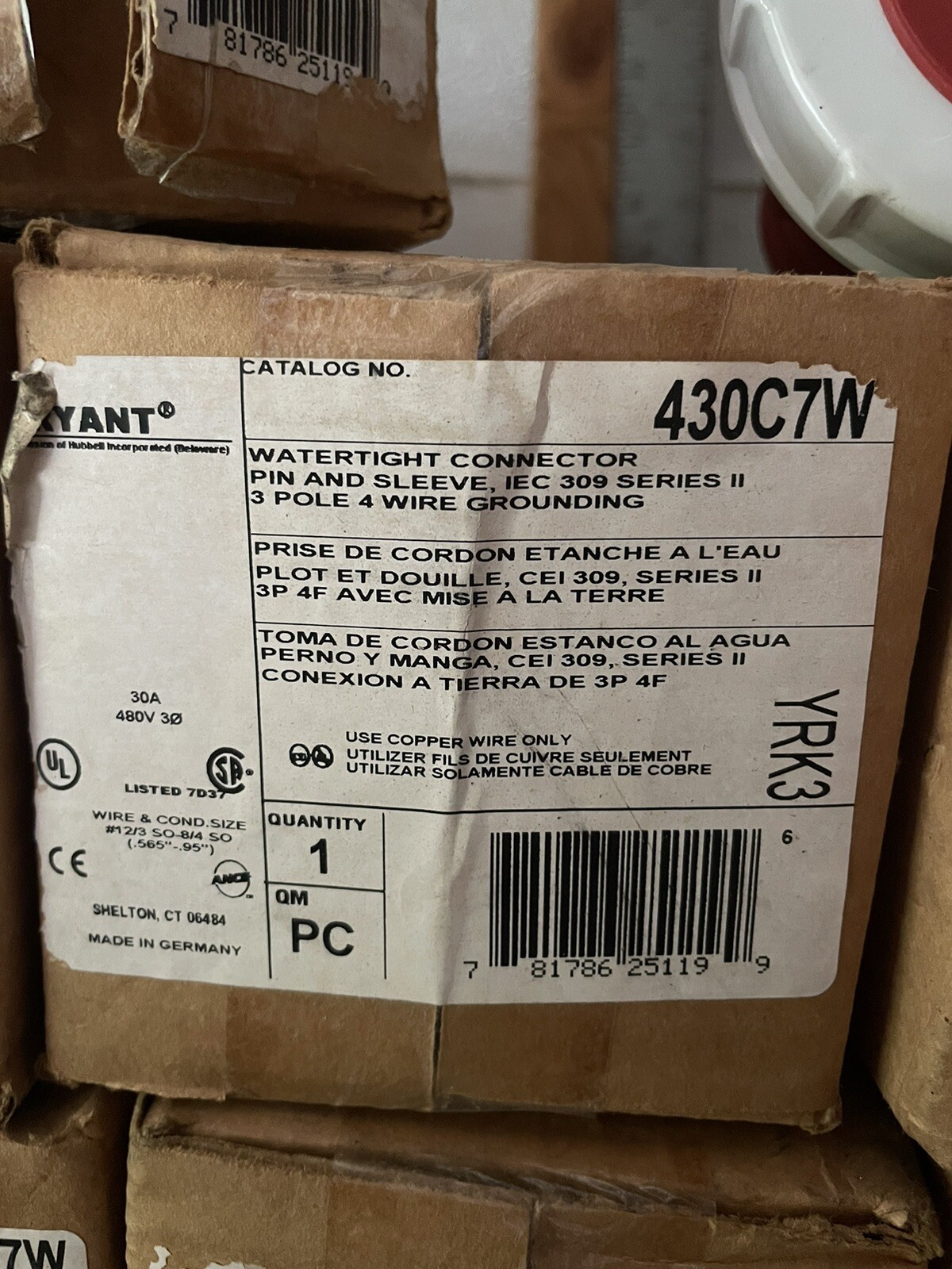 BRYANT IEC 309 Series 1 &. l Pin & Sleeve Plugs & Connectors