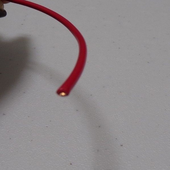24-15992 – Wire, PVC, Red, 18 AWG, 250 ft, 76.2 m(TS)