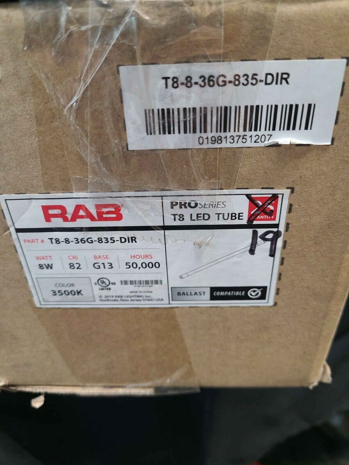 RAB T8-9-36G-835-DIR-T8 LED TUBE-8W-3500K-G13-BALLAST COMPATIBLE-LOT OF 19