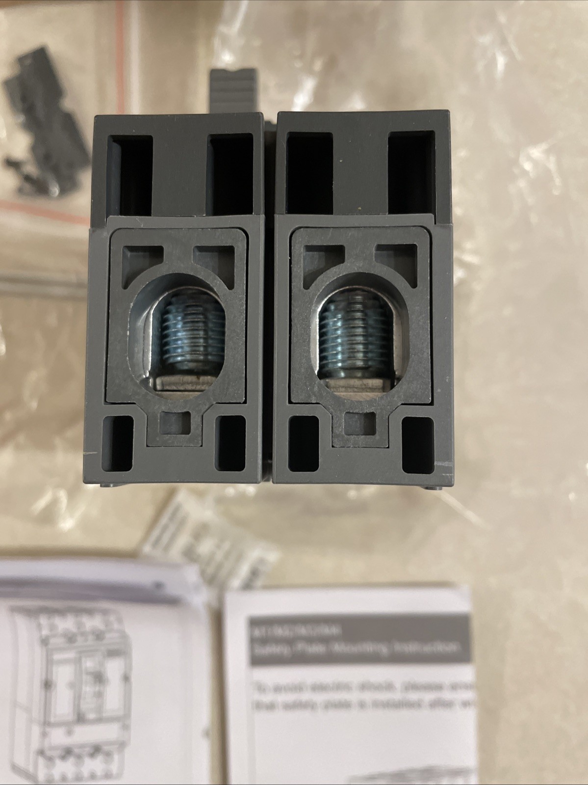 Noark M1S70T22L – 1102286 – UL489 – M1 frame – 2P2d – 70A rated – 600Vac