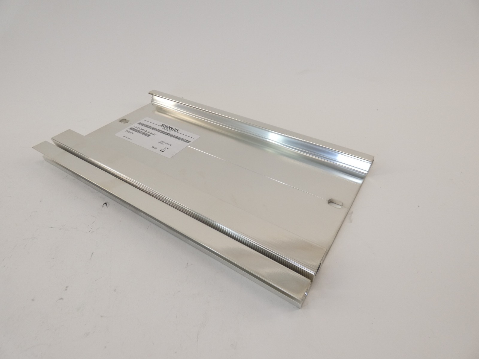 Siemens 6ES7 590-1AC40-0AA0 Simatic S7-1500 Sectional Rail 245mm – NEW Surplus!