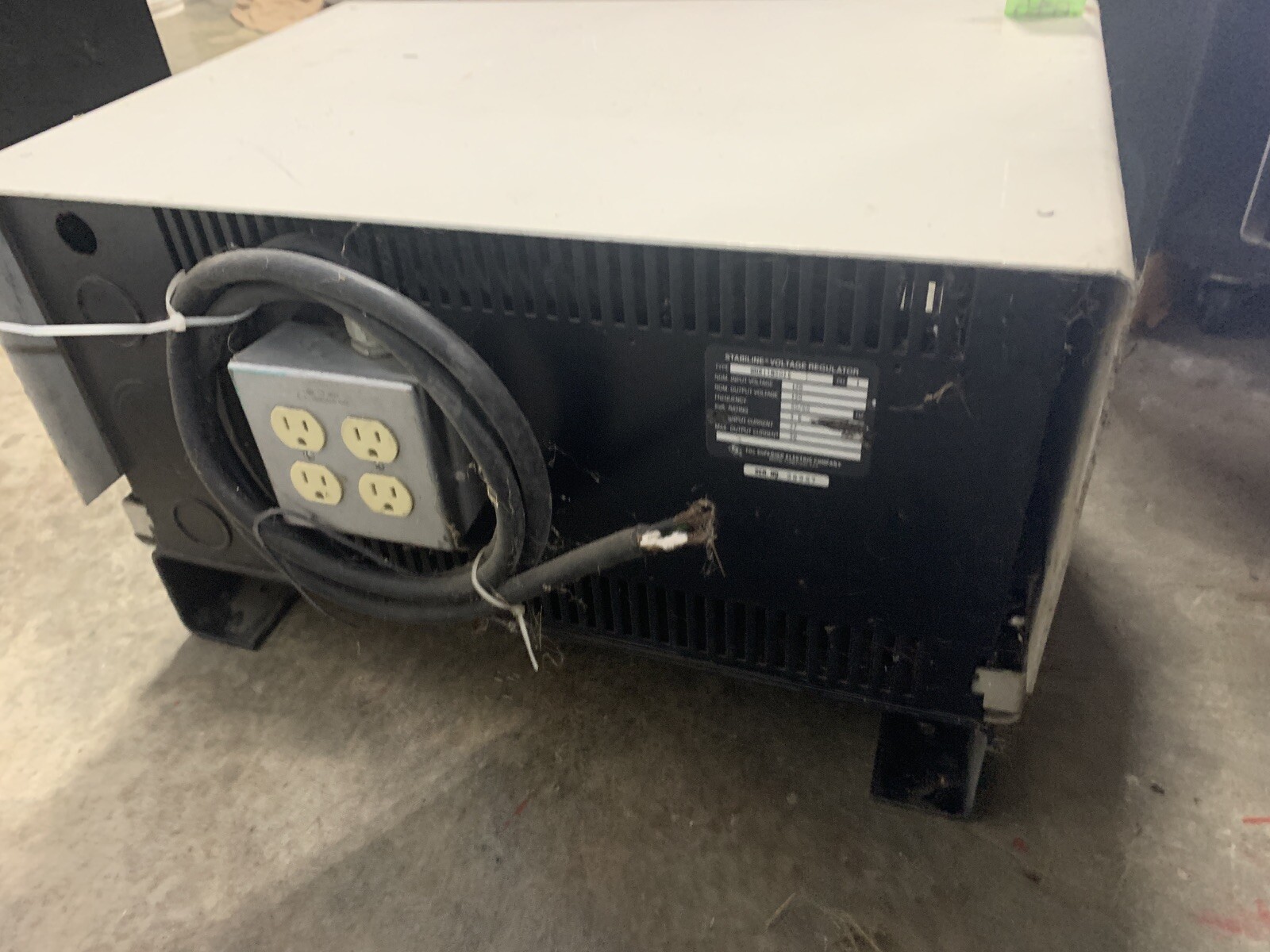Superior Elec Stabiline WHR11NSE11 Automatic Voltage Regulator 120V 6kVA 50A