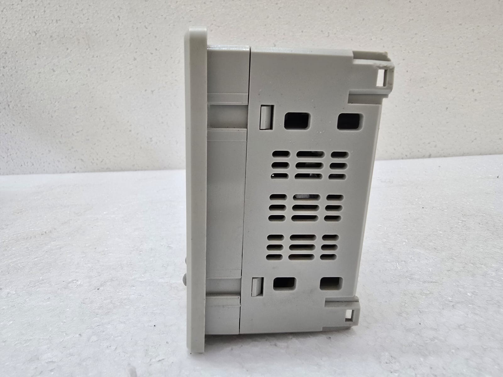 SELEC MFM383A