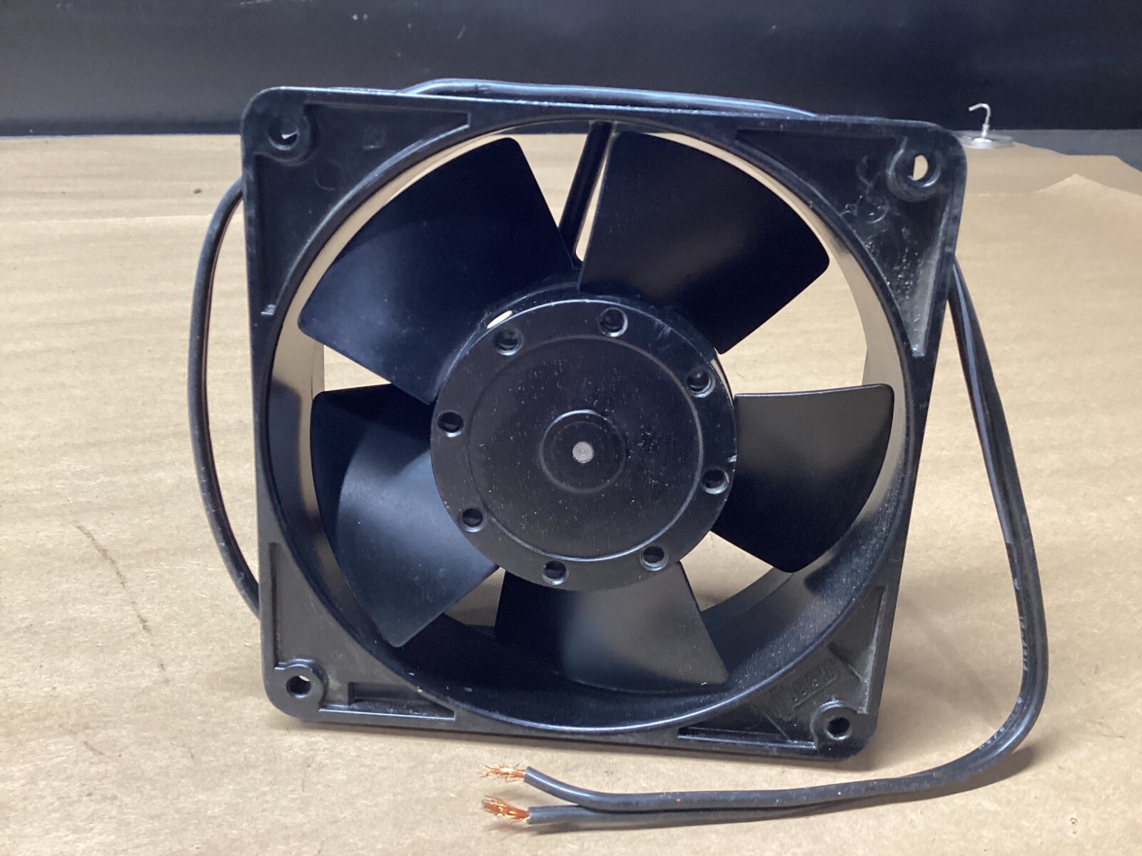 TOBISHI HS4556MVL 220V FAN #110D118*CO