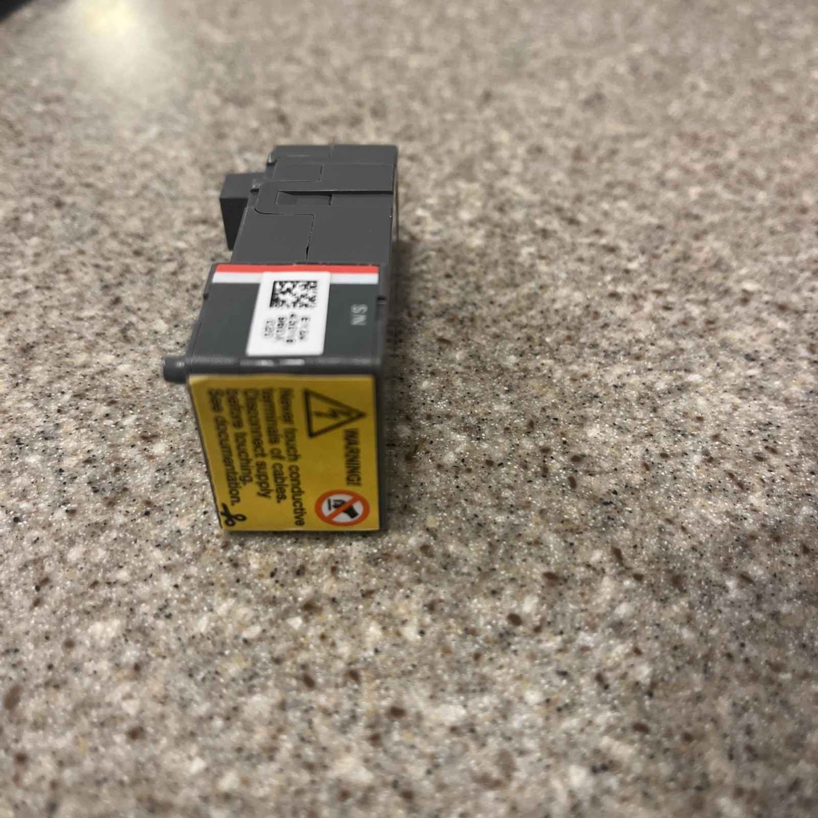 ABB Ekip Com Modbus RTU + Ekip Supply 110–240V + 3x Plug Modules – Emax/Tmax