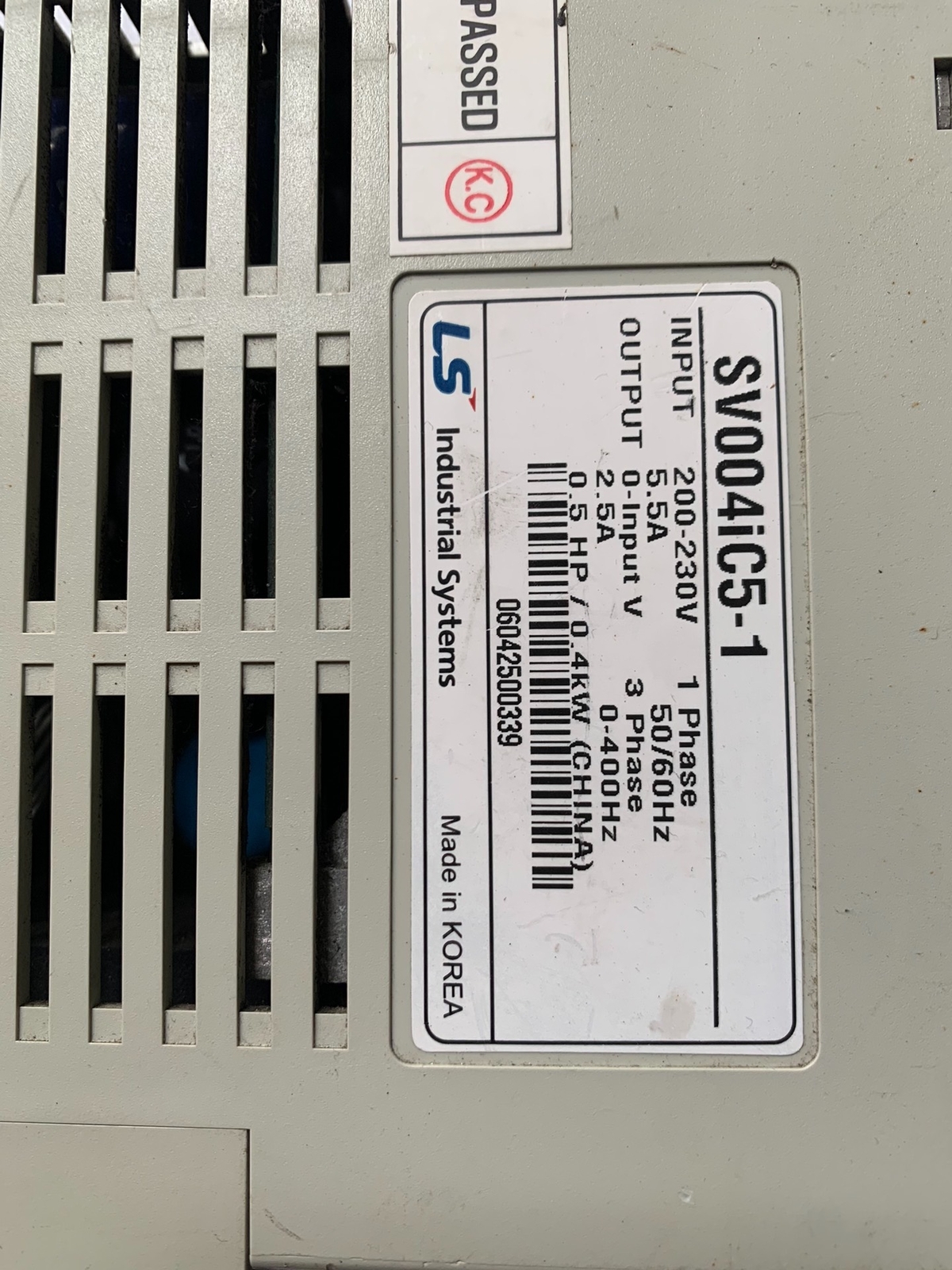 One LS SV004iC5-1 0.4KW 220V Welcome counteroffer