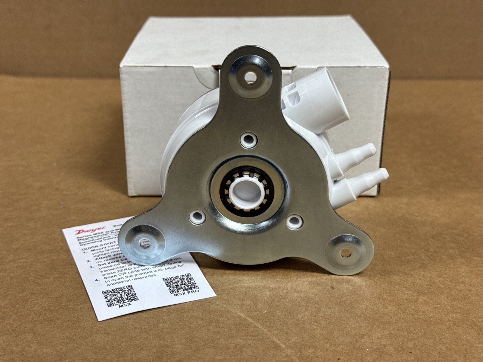 DWYER 101936-01 MSX-W12-IN Differential Pressure Transmitter 0-5” WC FAST SHIP