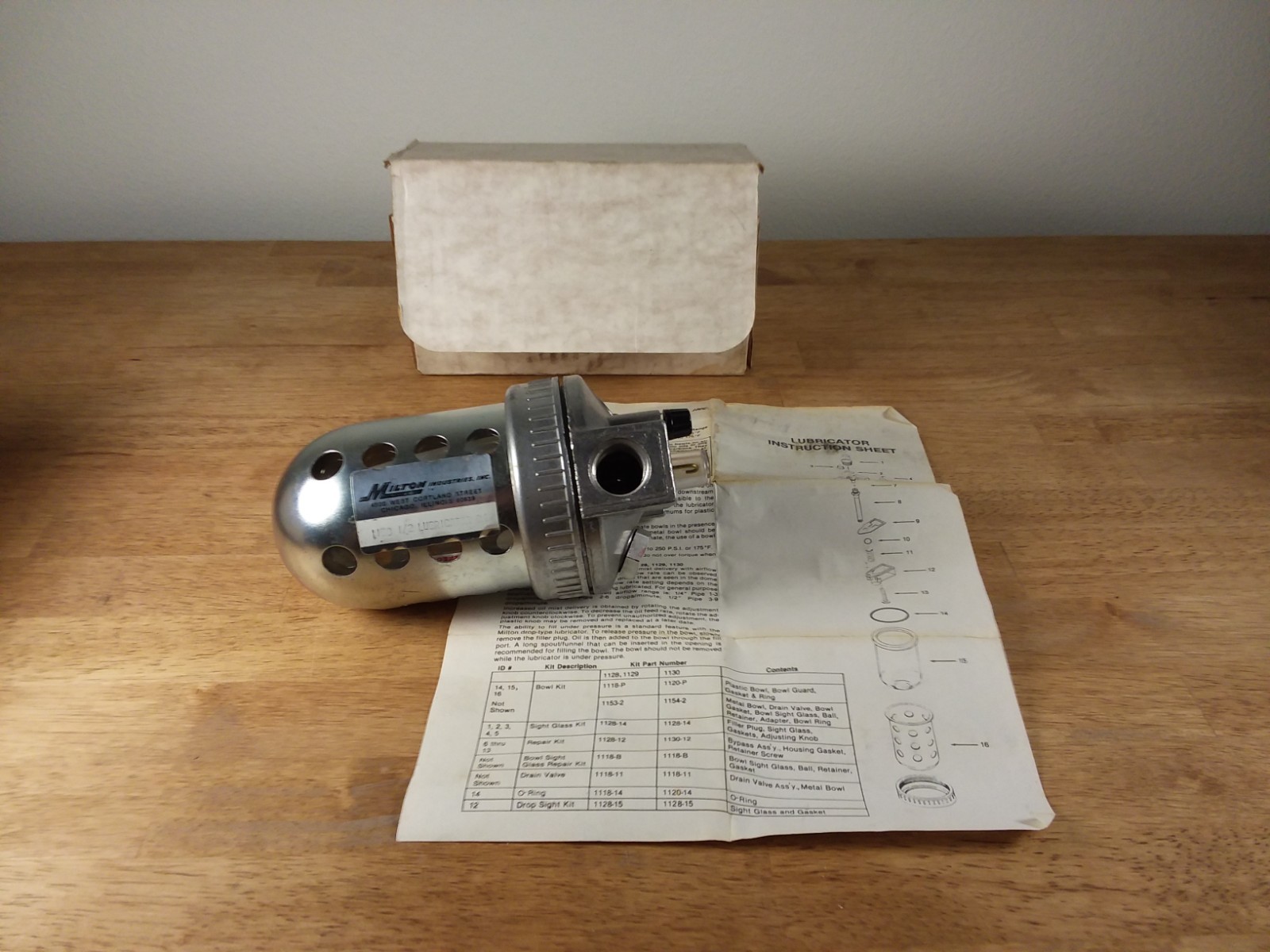 Milton 1130 1/2 Lubricator NEW Old stock metal