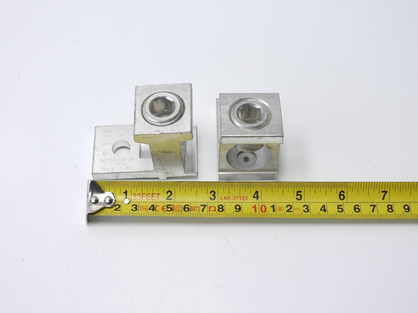 CMC AB-750-4 Solderless Mechanical Lug 750KCMIL-1/0 (Qty 2)