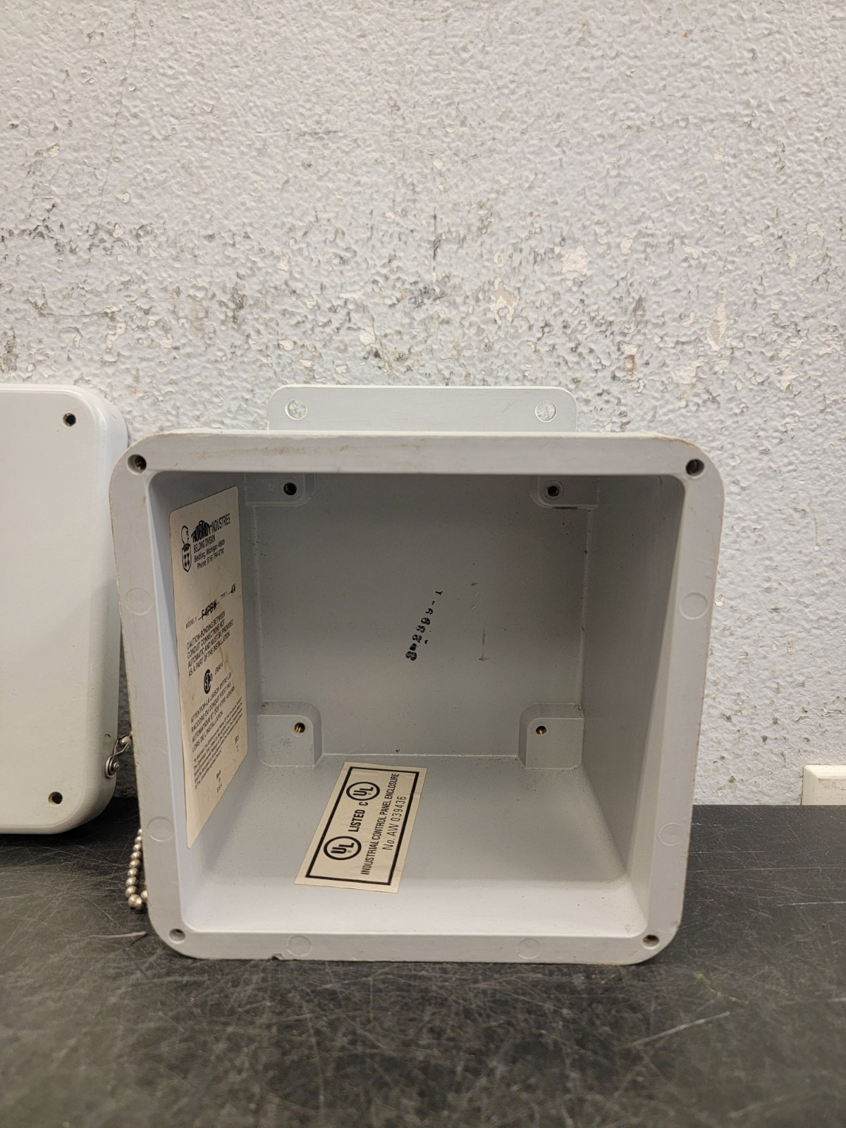 ROBROY F4PBW INDUSTRIAL CONTROL PANEL Type 4X