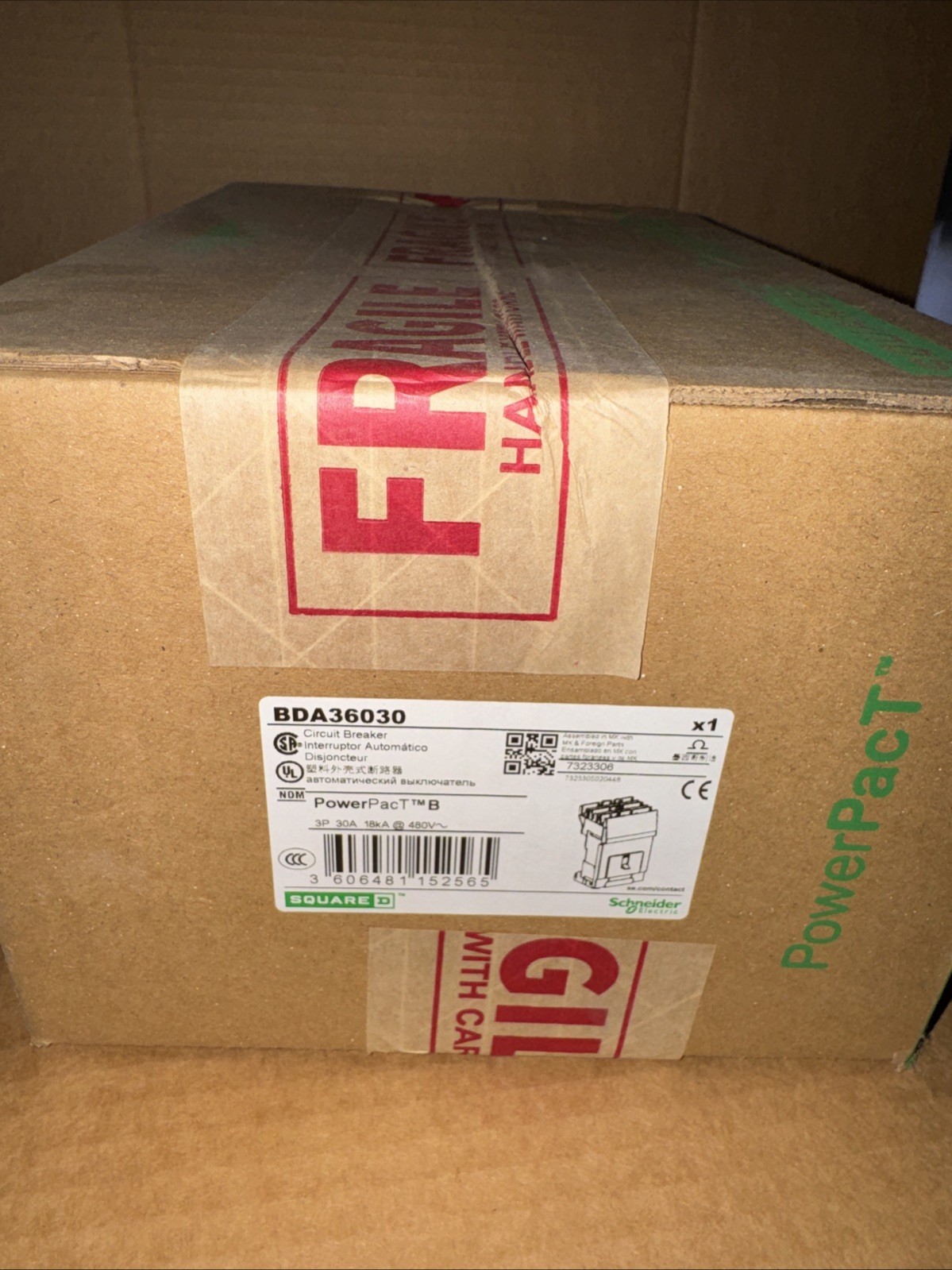 BDA36030 Square D 3-Pole 30A Circuit Breaker NEW