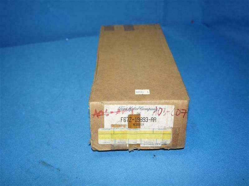 Ford F67Z-19893-AA F67Z19893AA Louvre ASY NEW NOB