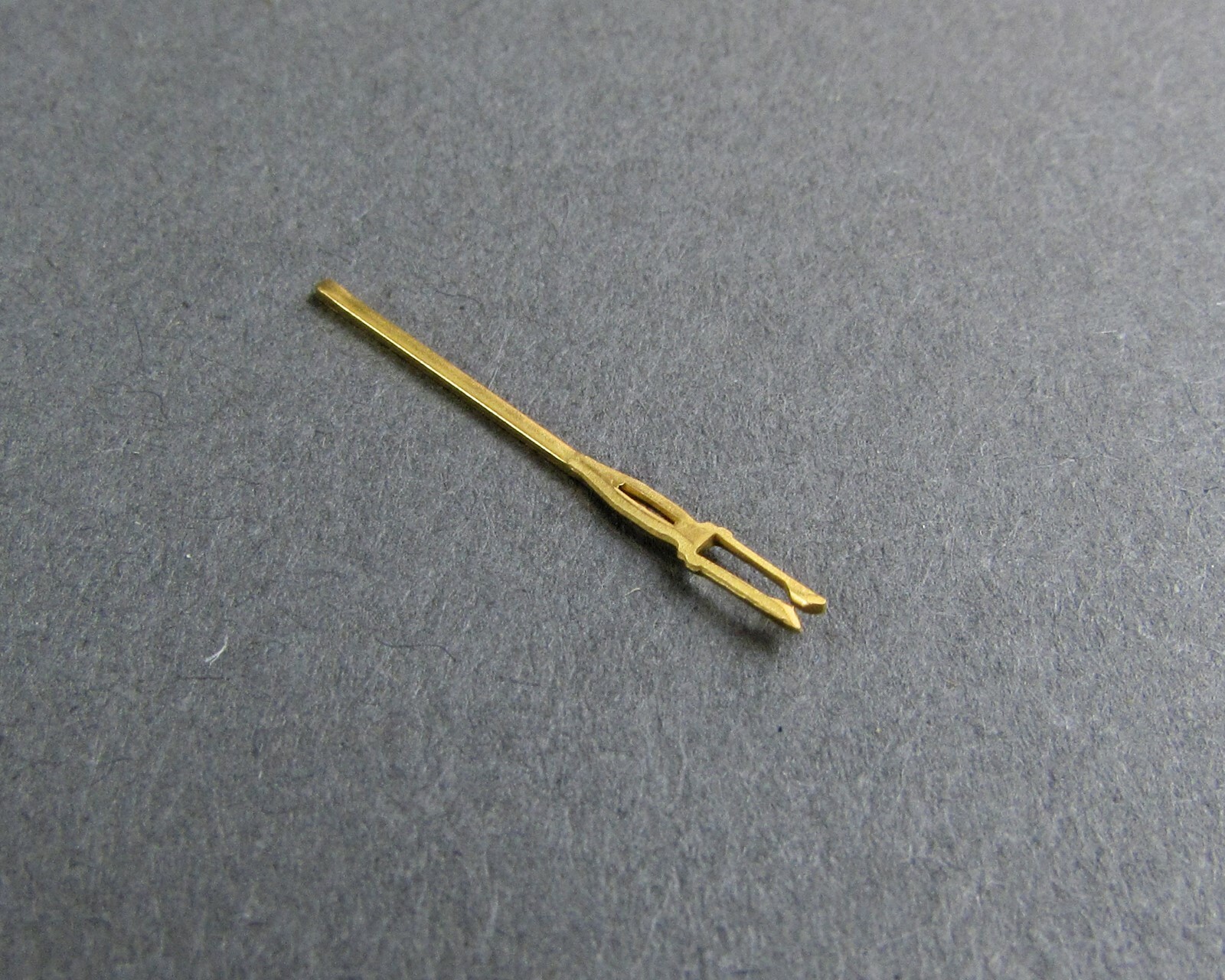 Lot of (1000) STAR Tron M28859/1-05 Electrical Contacts *New Old Stock*