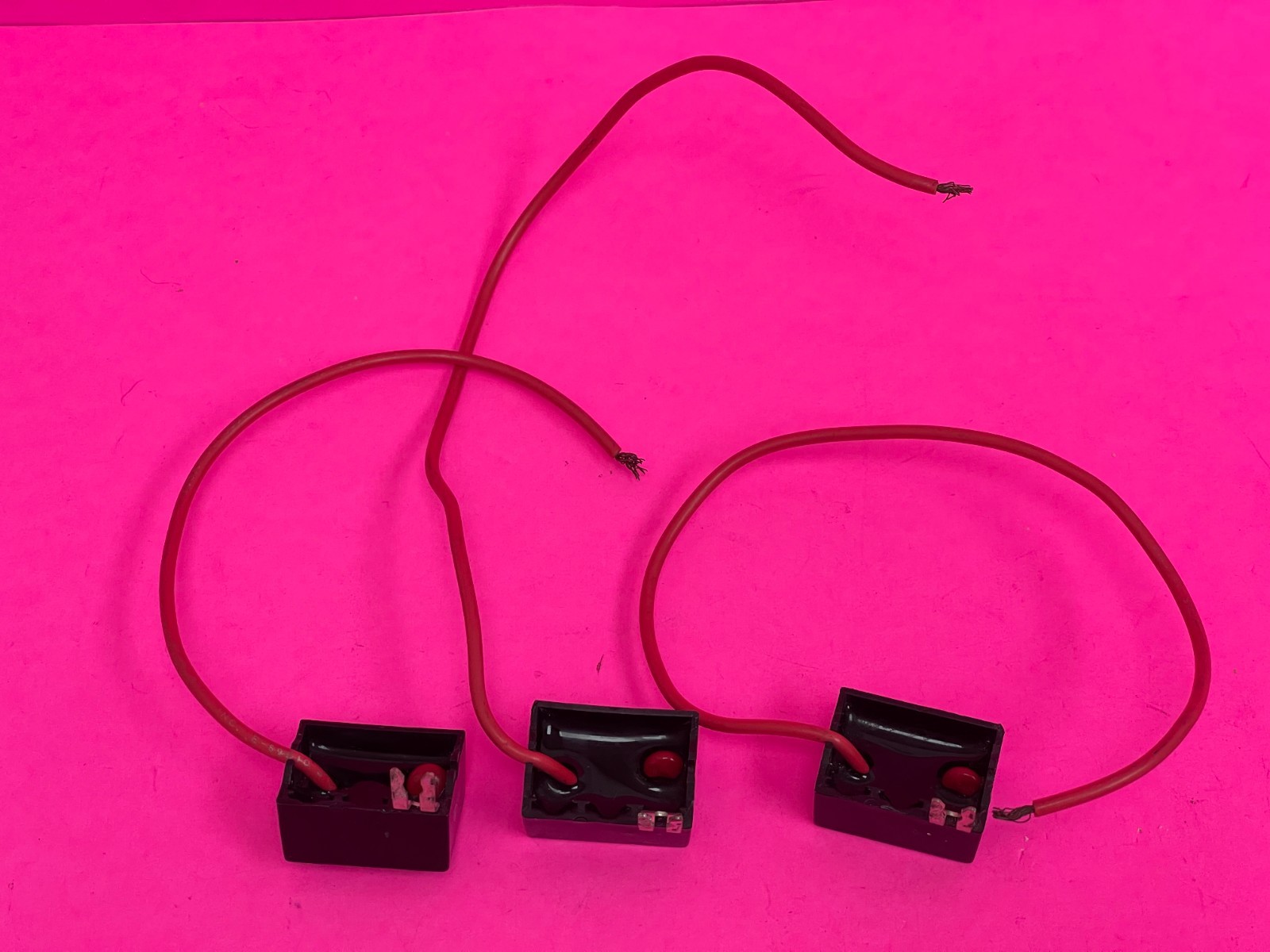 Allen-Bradley 199-FSMA10 Ser. B Surge Suppressor 50-125V [Lot of 3]