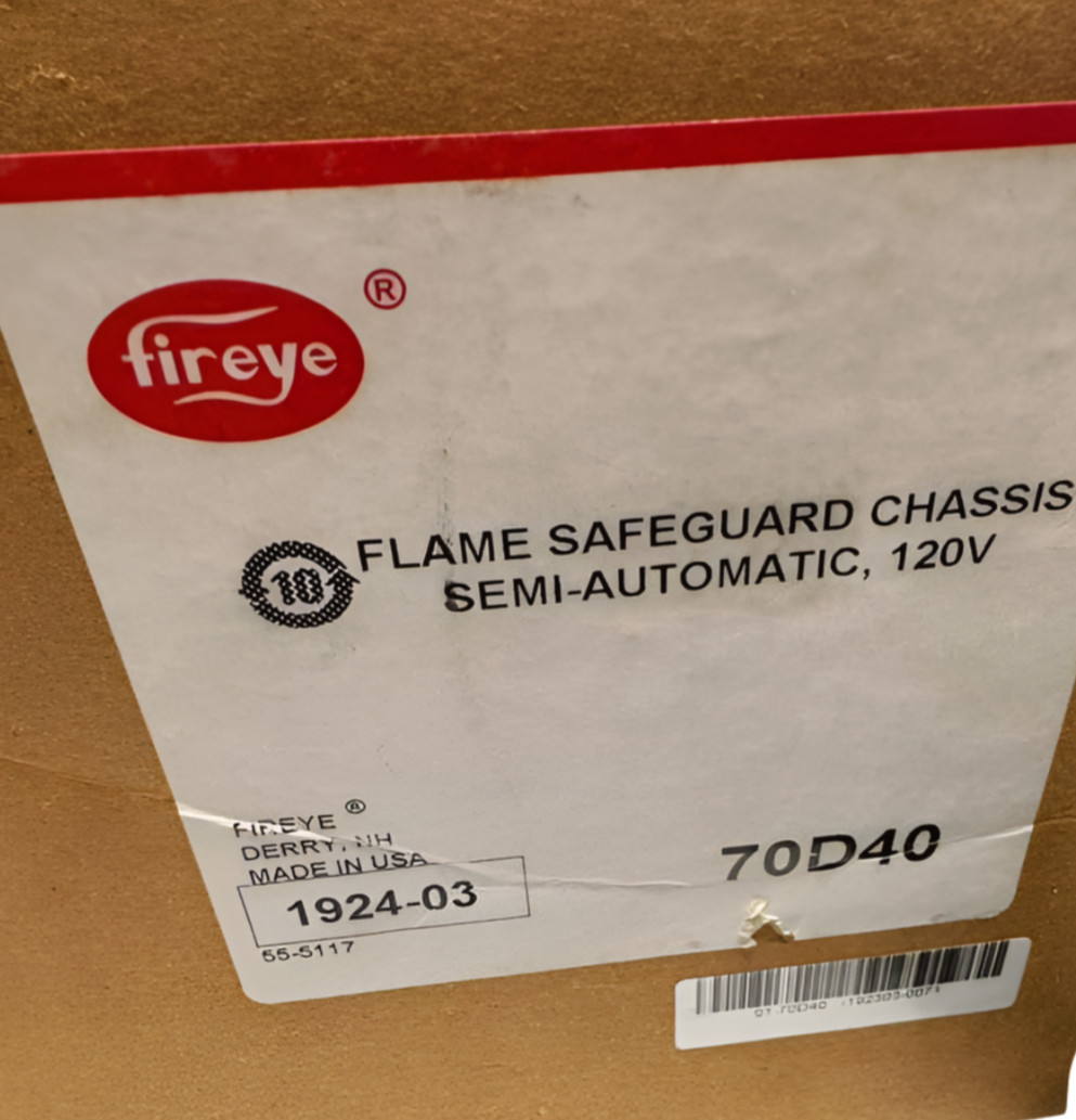 Fireye 70D40 Flame Safeguard Chassis Semi-Automatic Series D, 120V, 1924-03