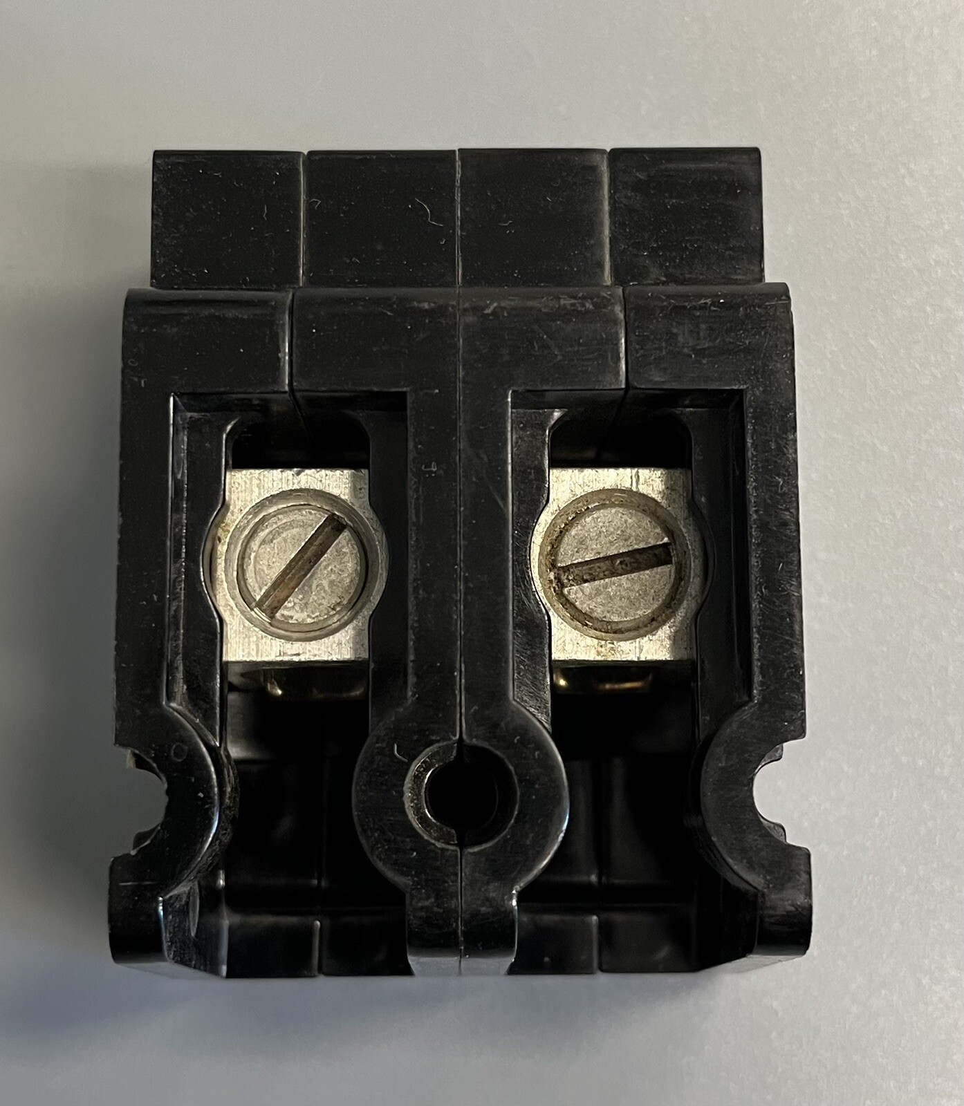 CHALLENGER TL-12-2 125 AMPS 240 VAC MAIN LUG SUBFEED KIT