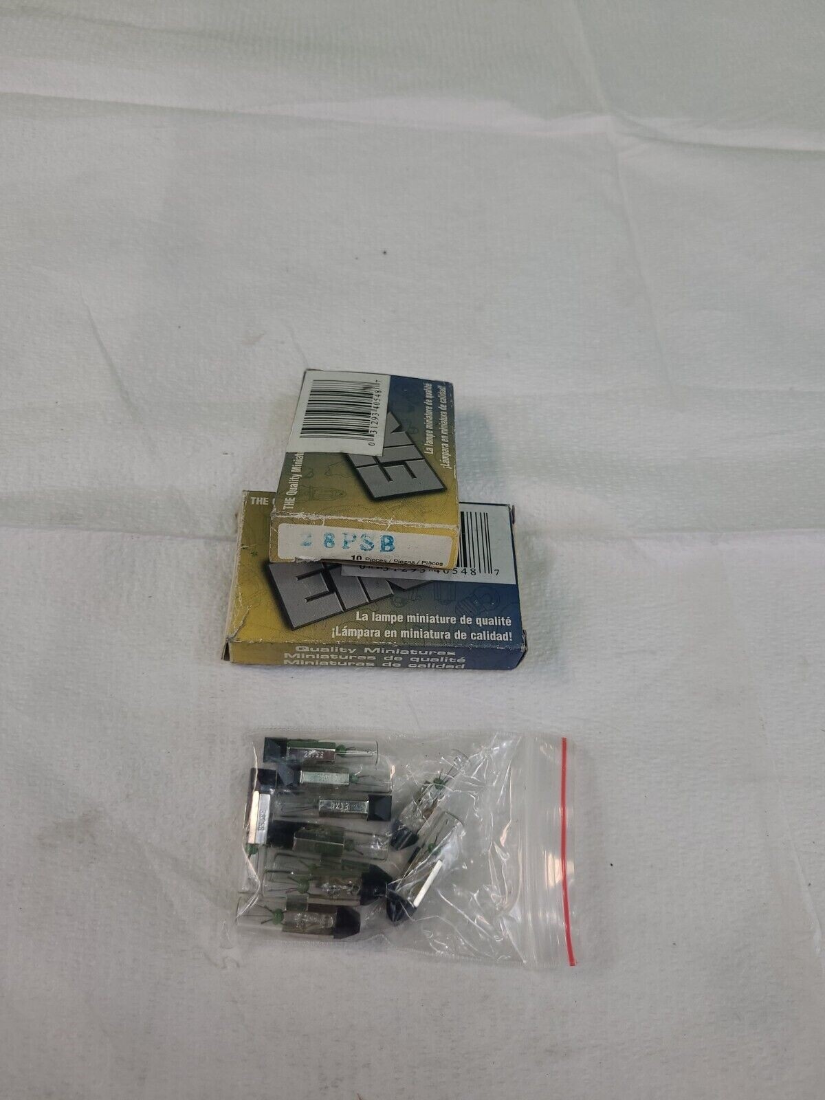 EIKO 28PSB–1.12W 28V-REPLACEMENT BULBS-10 PACK-LOT OF 2 PACKS
