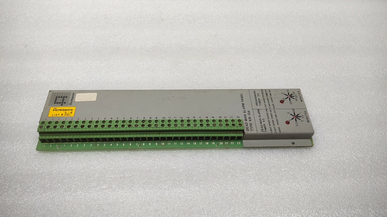 AUTRONICA KR-13A DEAD MAN ALARM PANEL KR-13A