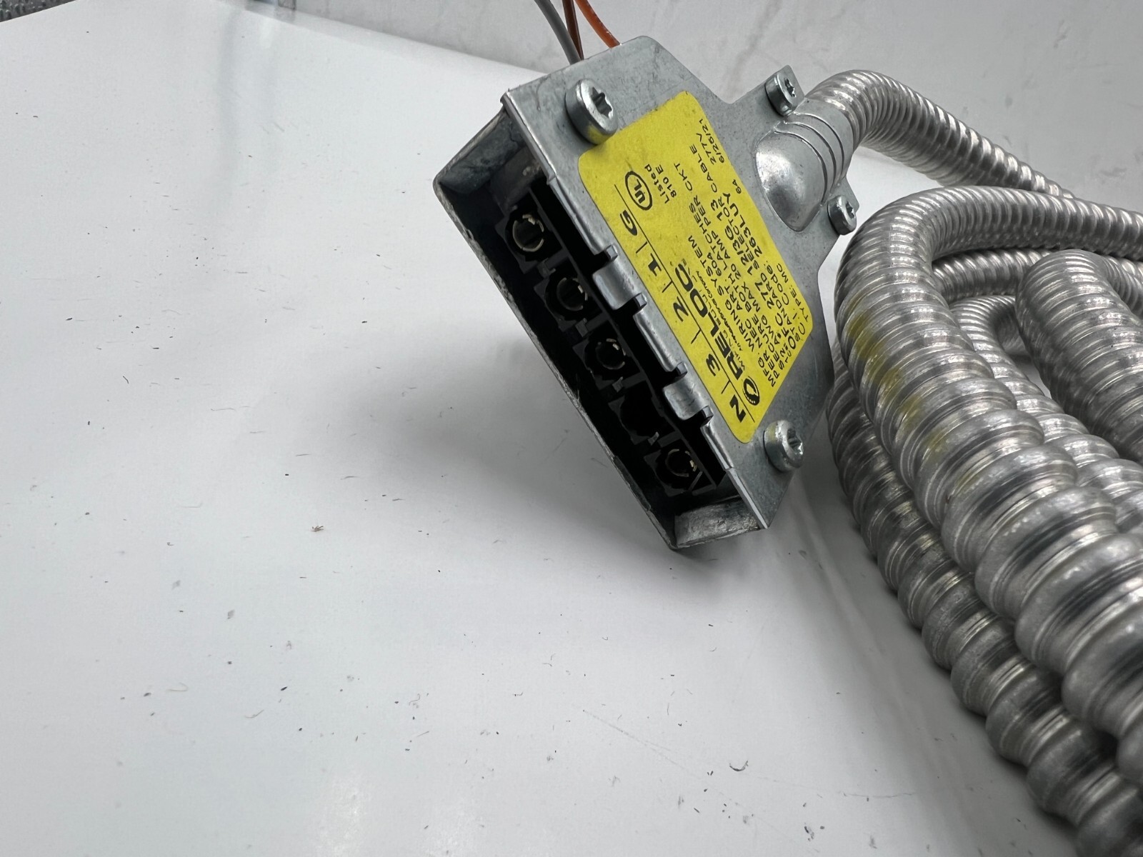 Qty 2 Reloc OFC 277 12/3G Cable Extenders Power Tap