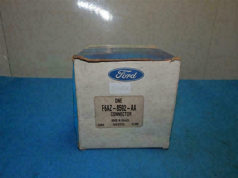 Ford F6AE-8594-AC F6AE8594AC Thermostat Housing New