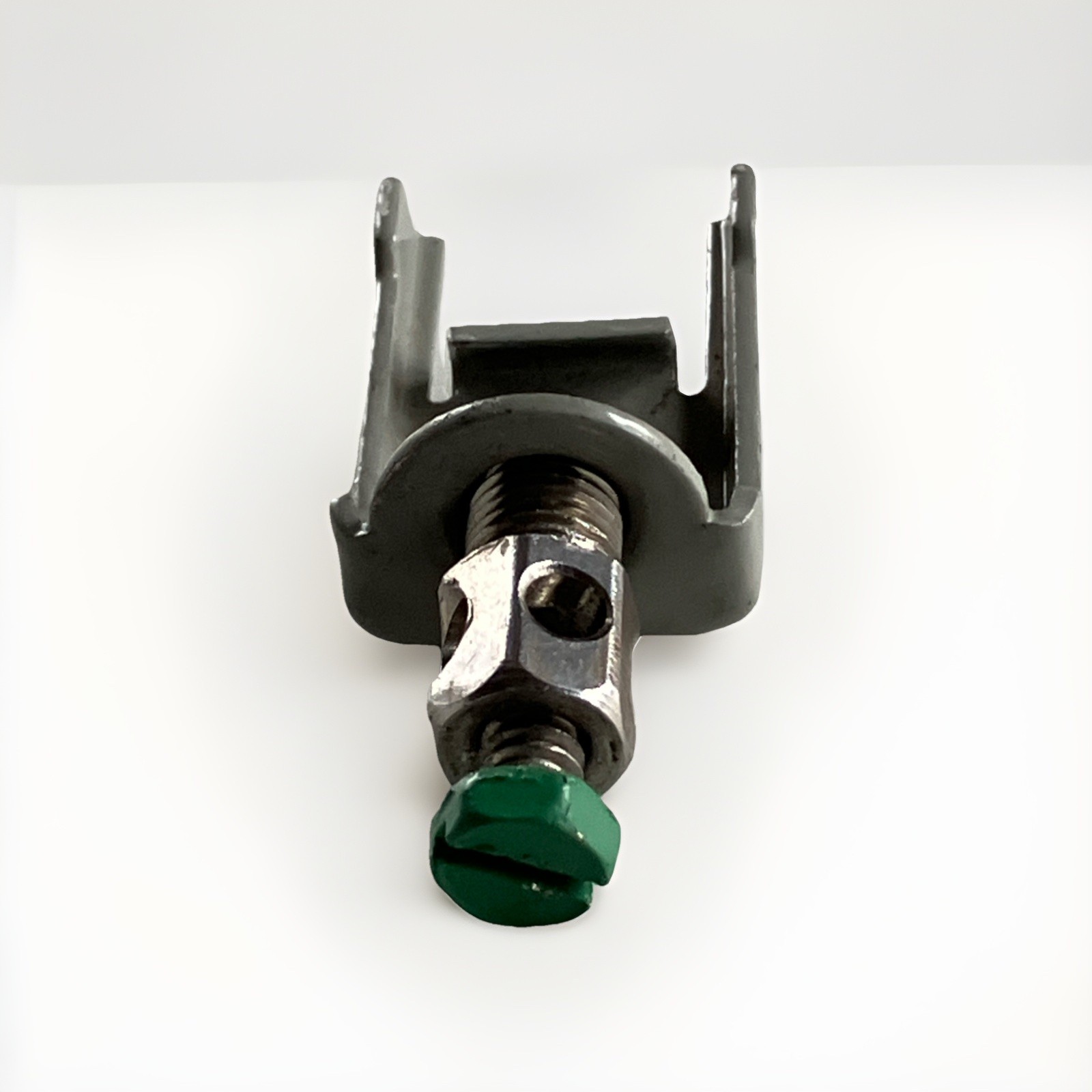 Senior Industries SI-2167SLM Side Mount Ground Clamp Qty 1 – ships free!
