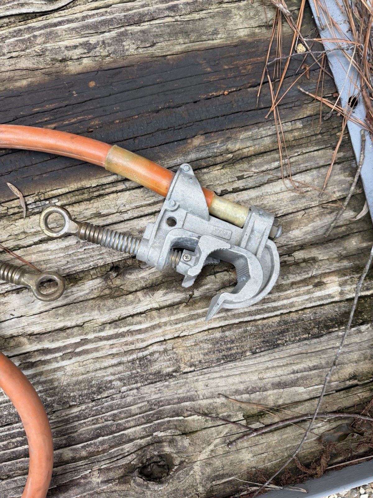 Salisbury 15’ 2/0 AWG 15kV Temporary Grounding Jumper Southwire Lineman