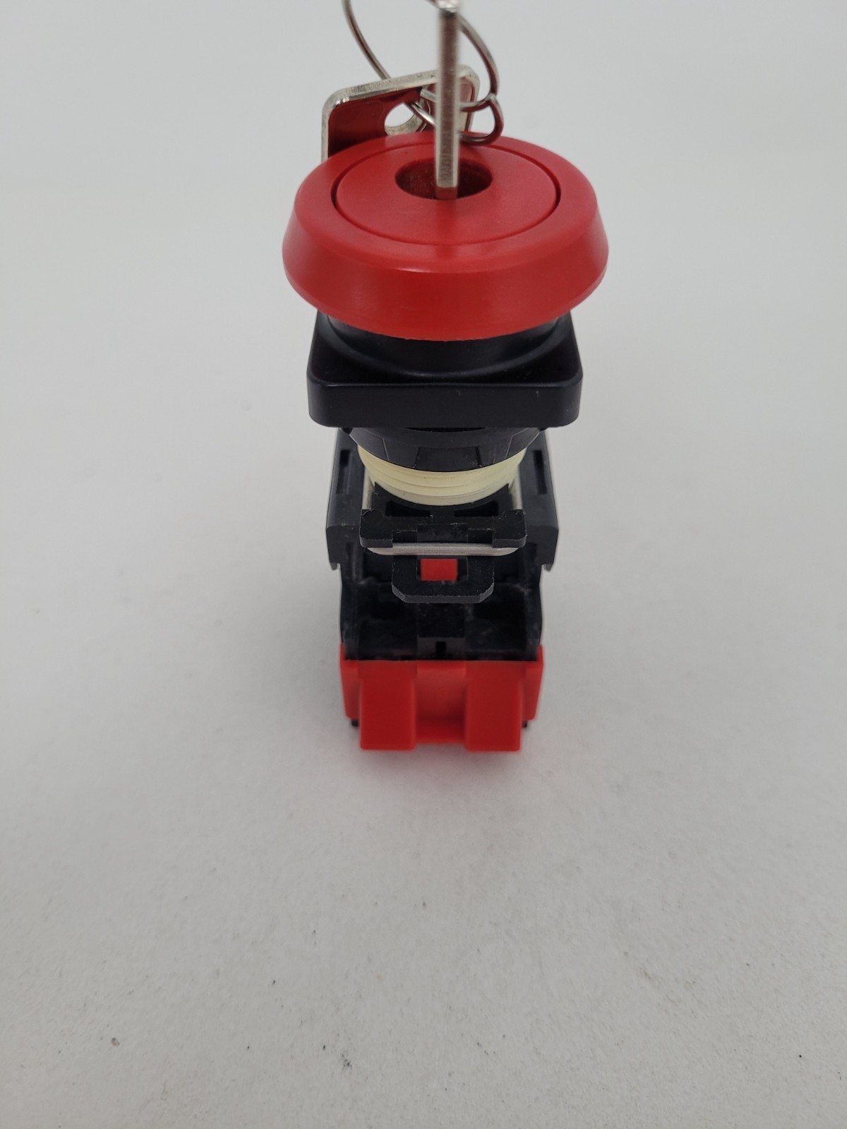 Square D Keyed Red Push Button 9001DH01 Contact Block – Next Day Option