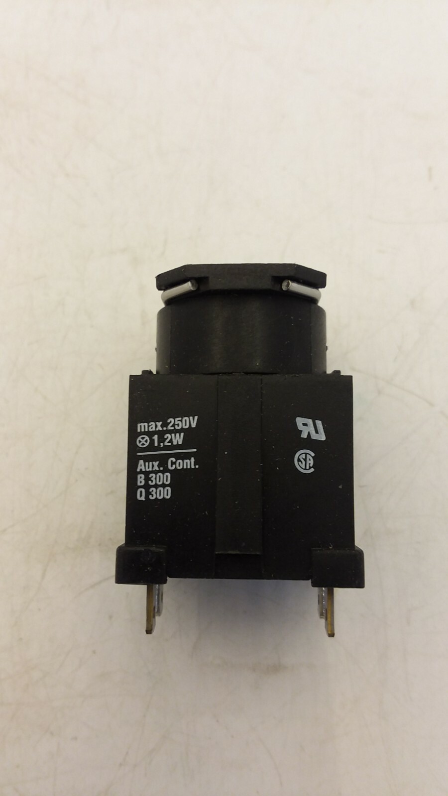 TELEMECANIQUE 9001-DOFB10 CONTACT BLOCK FOR ILLUMINATED PUSH BUTTON 250V MAX NIB