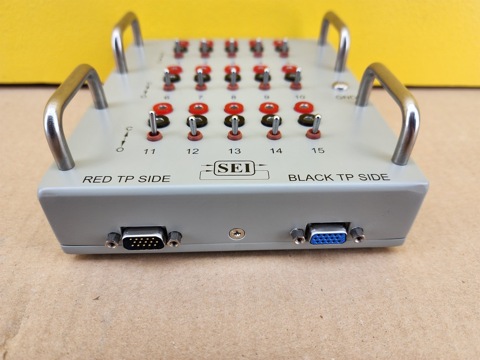 Silver Engineering SE-01026-3 Breakout Box, D-SS Series, 15 Pin