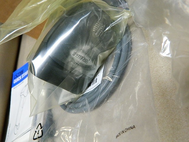 Zebra Symbol LS2208-SR20007R-4R Bar Code Scanner with Hardware and Stand NEW
