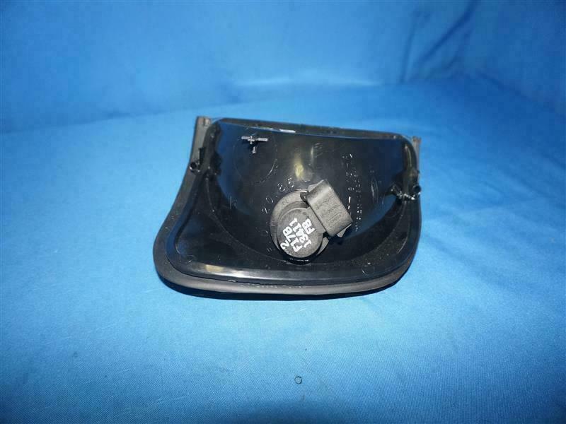 Ford F2UZ-13201-A F2UZ13201A Lamp Parking LH NEW NOB