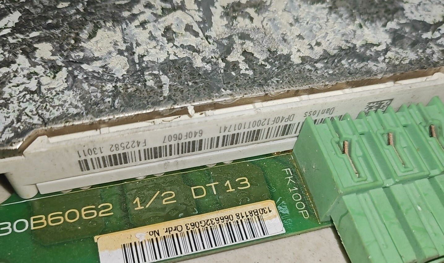 ONE danfoss 130B6062 1/2 DT13