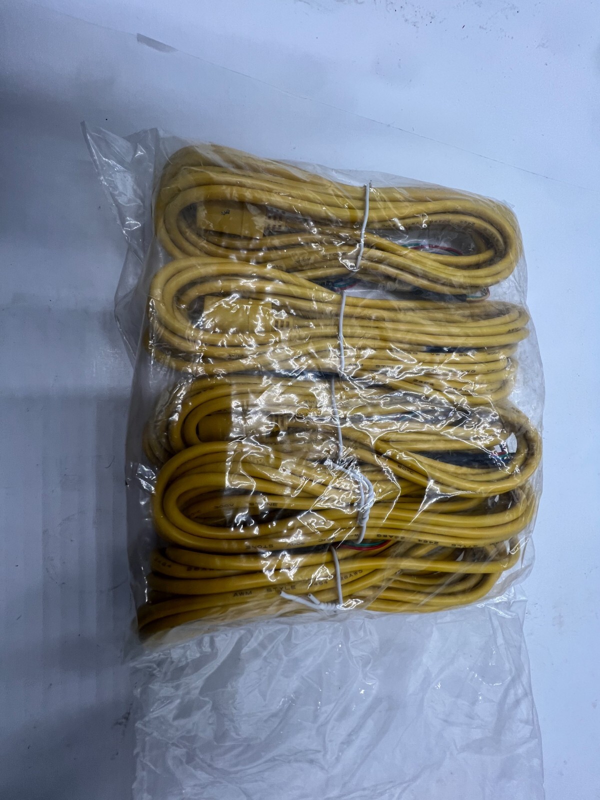 Pack of 5 – AWM STYLE 2464 26AWG 80°C VW-1 300V STONE Cable Yellow