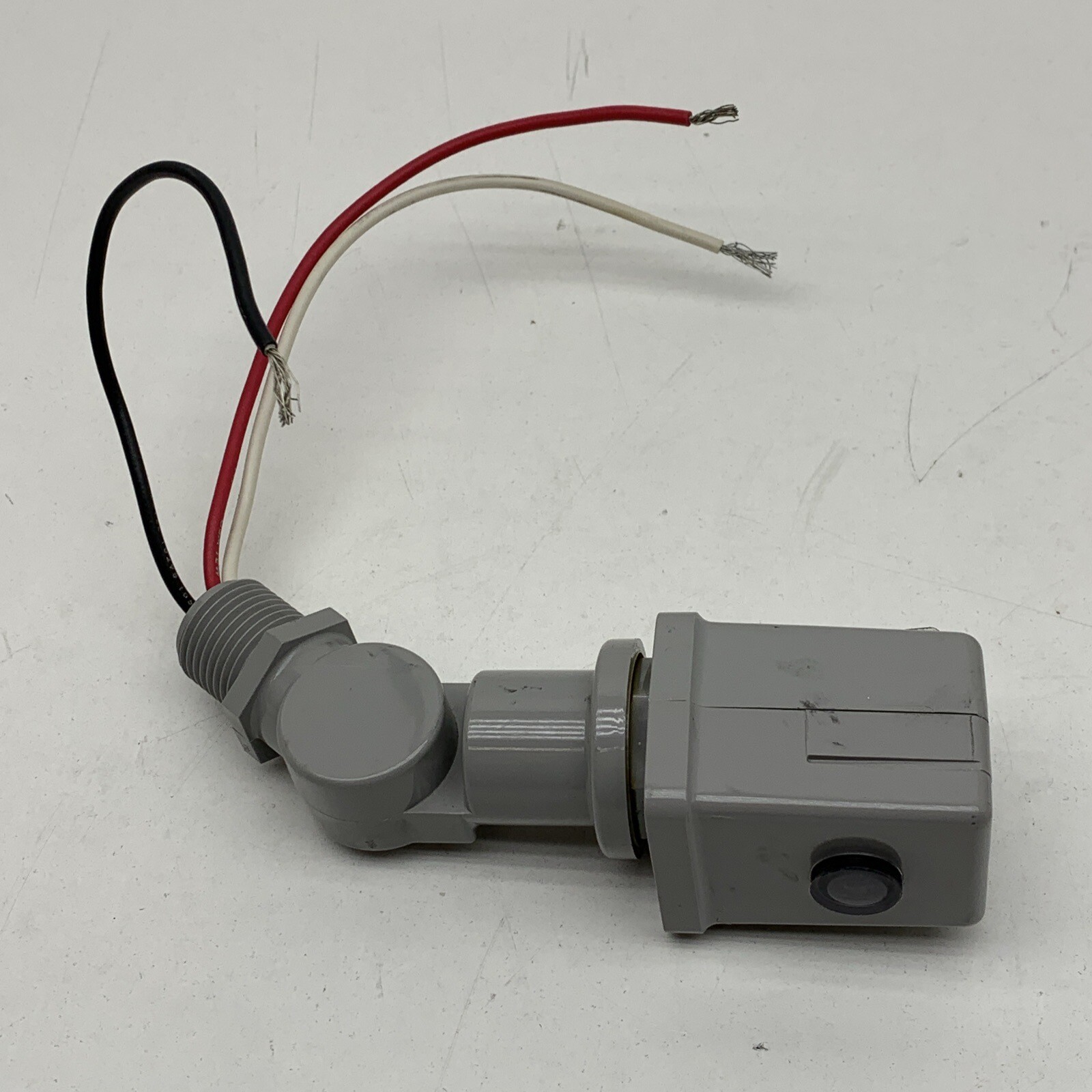 Intermatic K4233 Stem Mount w/Swivel 277V Thermal Photocontrol 277-VOLT ONLY