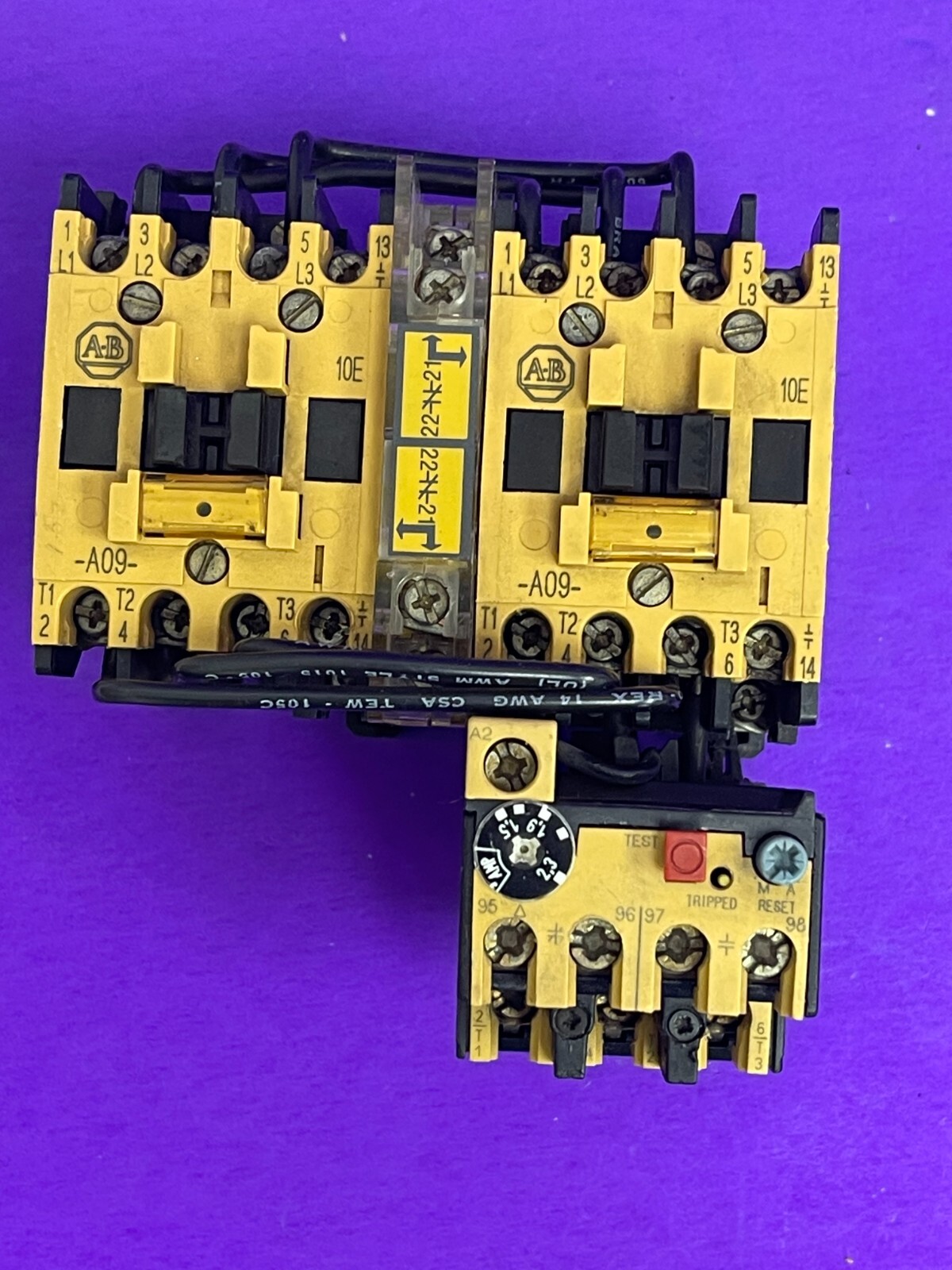 Allen Bradley 100-A09ND3 Contactor w/ 199-MCA1 Mechanical Interlock & 193-BSB-22