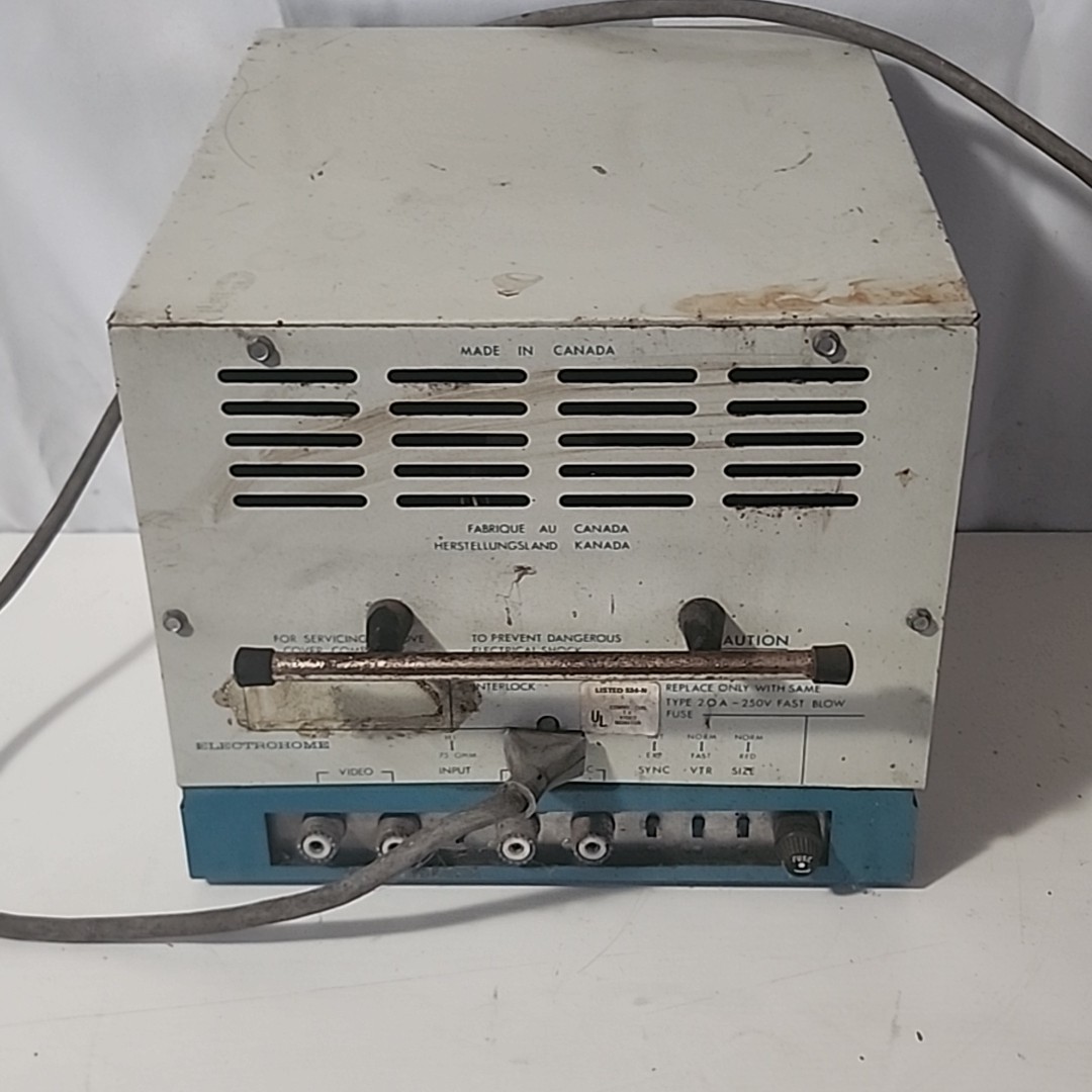Vintage Gaming Monitor ElectroHome Video Movie TV Set | Made In Canada | Read