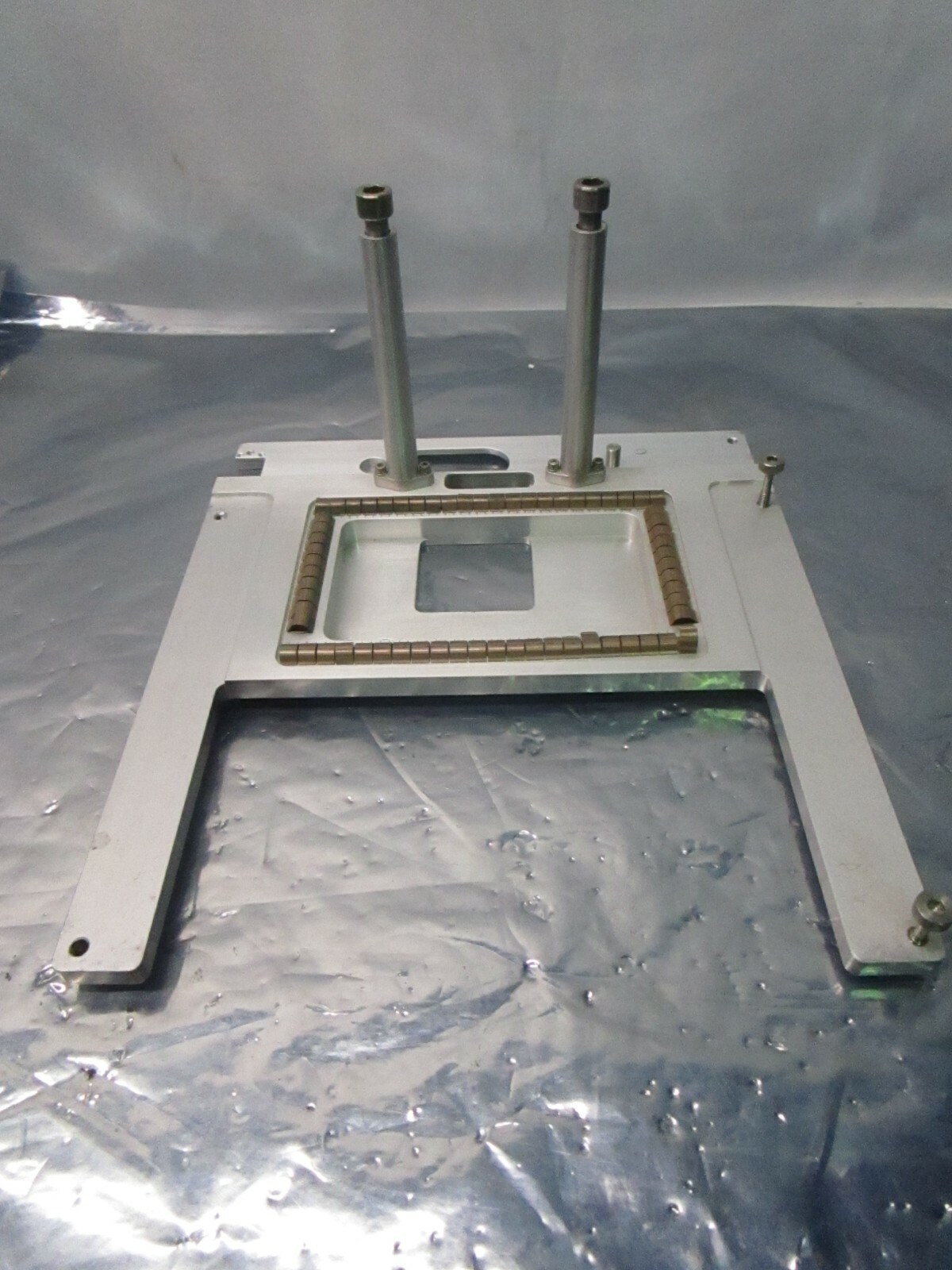 AMAT 0040-35496 RF MATCH ESC HV MODULE BRACKET SUPPORT, ETCH CHAMBER, MXP+, 1033