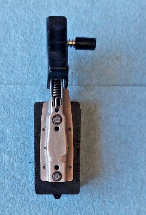 Unbranded Trigger Type On/Off Switch