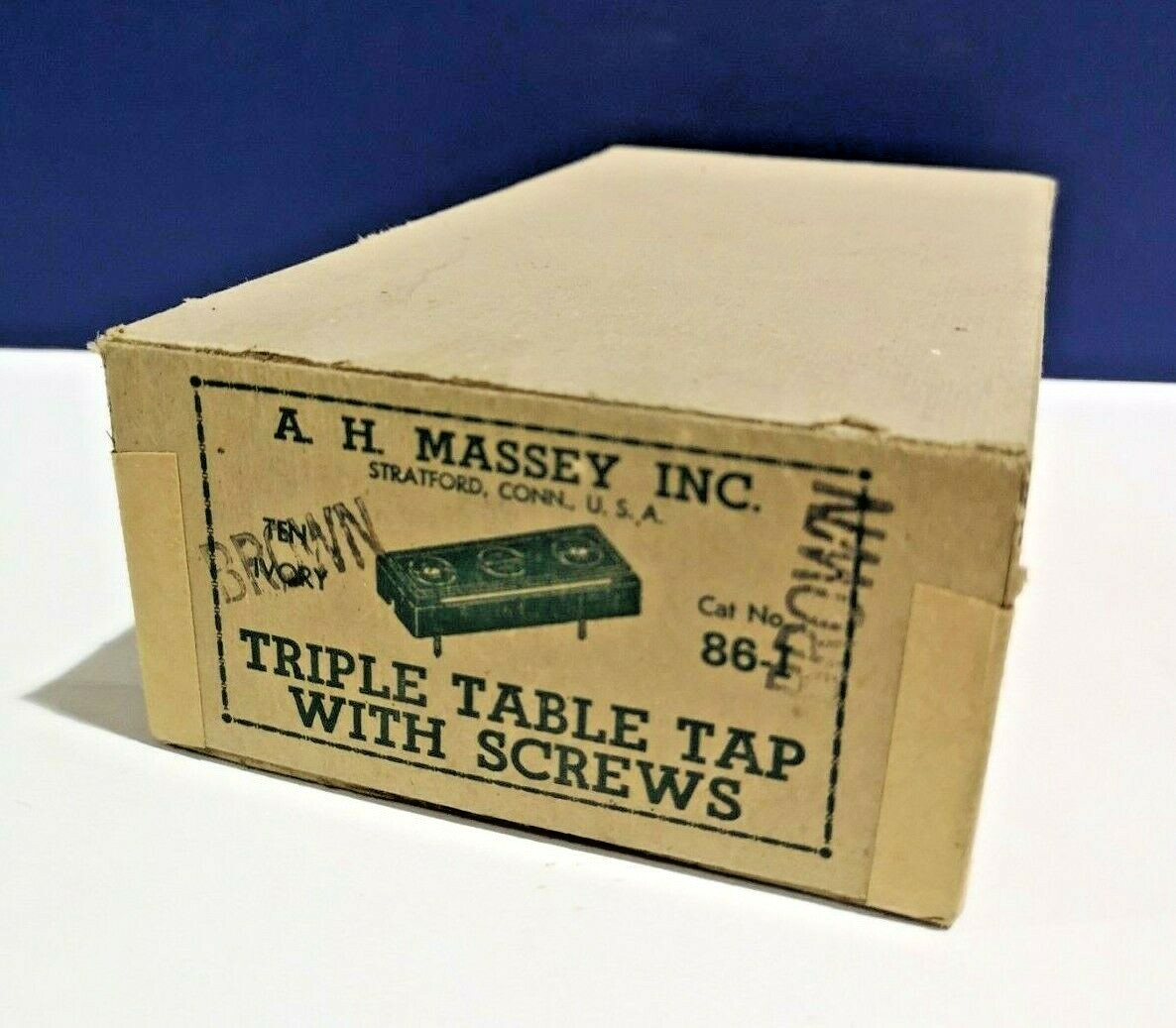VINTAGE A.H. Massey BROWN Single Rectangular Triple Table Tap w/ Screws 86-B NEW