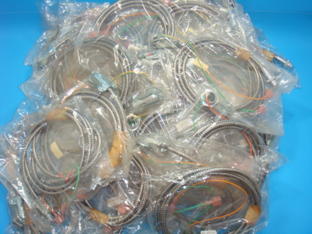 NEW AMPHENOL, CABLE WITH CONNECTOR, NEW IN PACKAGING