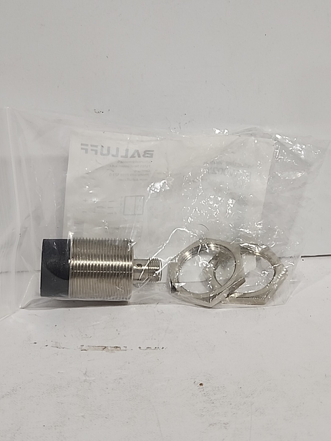 1PCS NEW FOR BALLUFF Proximity switch BAW002Y BAW-M30ME-UAC15F-S04G 10-30VDC